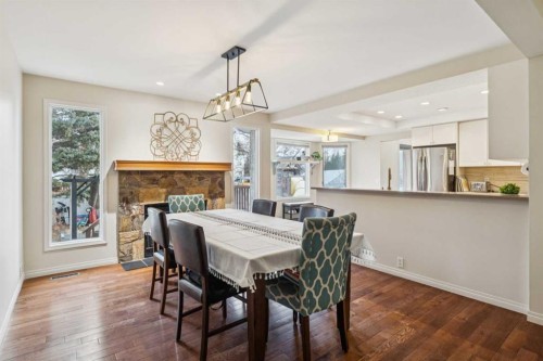 124 Woodmark Crescent Sw, Calgary, AB - Indoor Photo Showing Dining Room