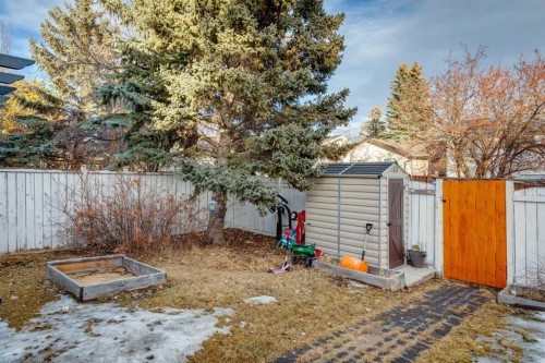 124 Woodmark Crescent Sw, Calgary, AB - Outdoor