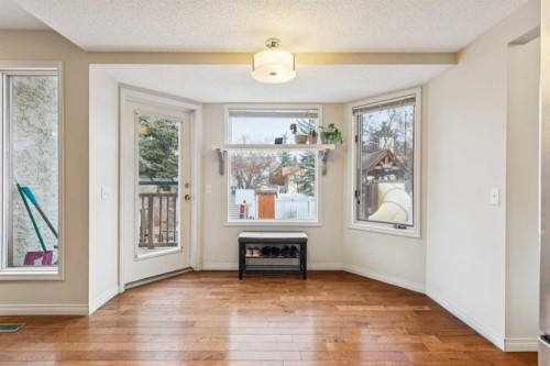 124 Woodmark Crescent Sw, Calgary, AB - Indoor