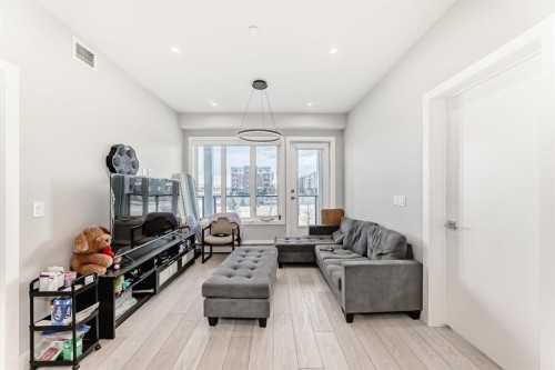 3307-60 Skyview Ranch Road Ne, Calgary, AB - Indoor Photo Showing Living Room