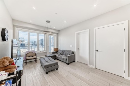 3307-60 Skyview Ranch Road Ne, Calgary, AB - Indoor Photo Showing Living Room