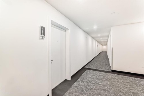3307-60 Skyview Ranch Road Ne, Calgary, AB - Indoor Photo Showing Other Room