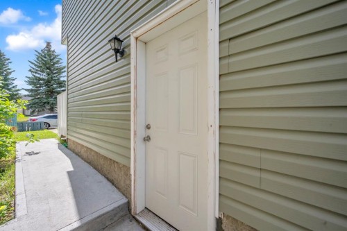 6022 Martingrove Road Ne, Calgary, AB - Outdoor With Exterior