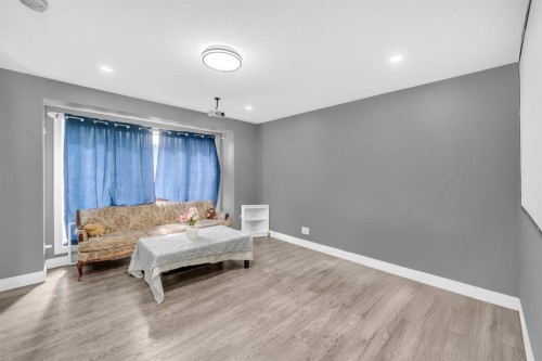 6022 Martingrove Road Ne, Calgary, AB - Indoor