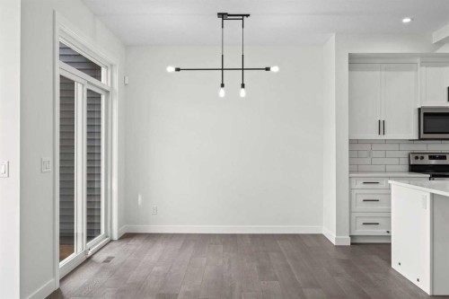 108 Waterford Way, Chestermere, AB - Indoor Photo Showing Kitchen