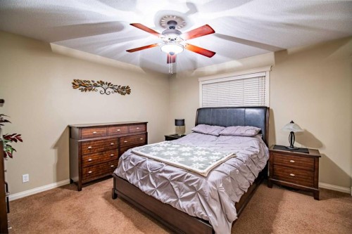 261 Jenner Crescent, Red Deer, AB 