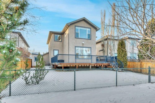 360 Parkmere Green, Chestermere, AB 