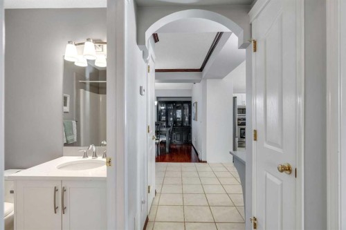 78 Mckenzie Lake Place Se, Calgary, AB - Indoor Photo Showing Bathroom