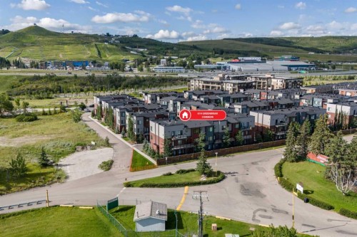 614 Greenbriar Common Nw, Calgary, AB - Outdoor With View