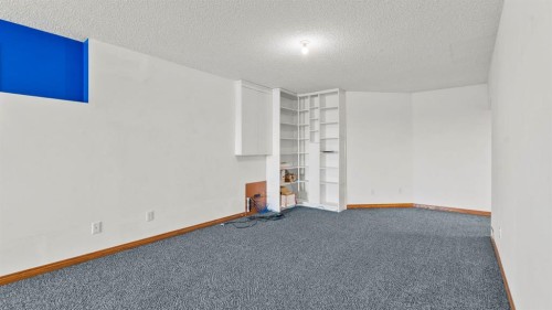80 Arbour Grove Close Nw, Calgary, AB - Indoor Photo Showing Other Room