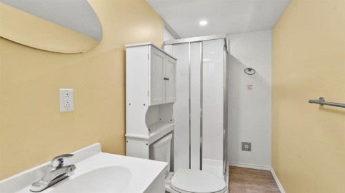 80 Arbour Grove Close Nw, Calgary, AB - Indoor Photo Showing Bathroom