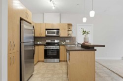 125-69 Springborough Court SW Calgary, AB T3H 5V5