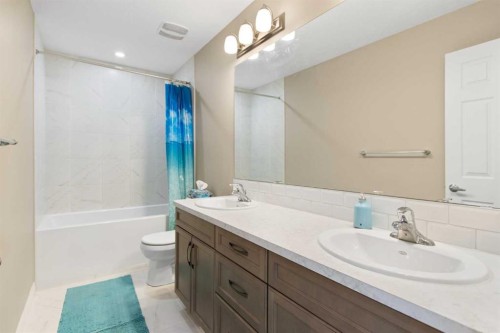 17 Carrington Manor Nw, Calgary, AB - Indoor Photo Showing Bathroom