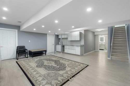 17 Carrington Manor Nw, Calgary, AB - Indoor