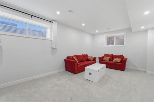 115 Bayview Circle, Airdrie, AB - Indoor