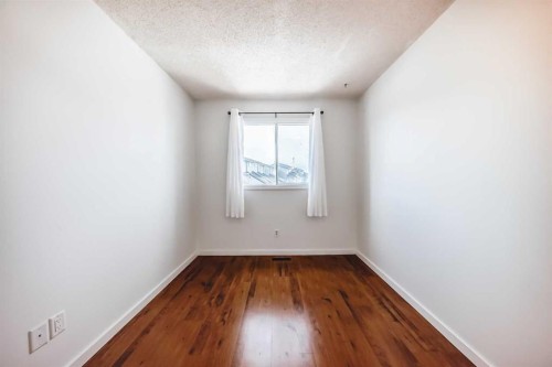 212 Cedarbrook Bay Sw, Calgary, AB - Indoor Photo Showing Other Room