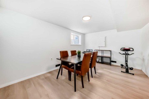 212 Cedarbrook Bay Sw, Calgary, AB - Indoor Photo Showing Dining Room