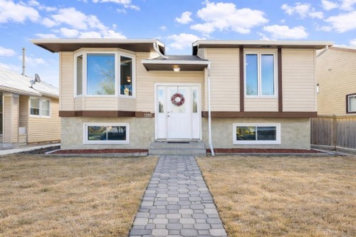 1205 Meadowbrook Drive Se, Airdrie, AB - Outdoor