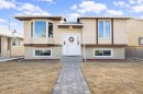 1205 Meadowbrook Drive Se, Airdrie, AB  - Outdoor 