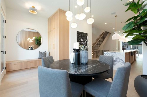 1807 Broadview Road Nw, Calgary, AB - Indoor Photo Showing Dining Room