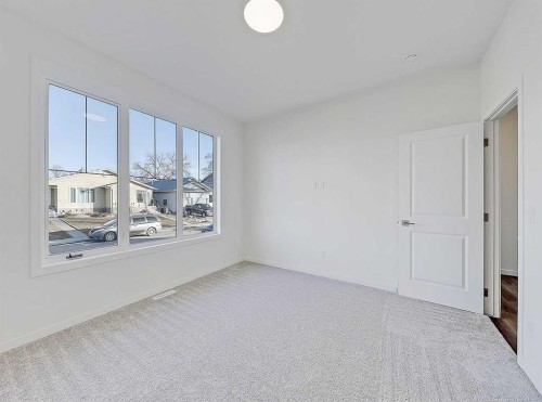 119 5 Avenue Se, High River, AB - Indoor Photo Showing Other Room