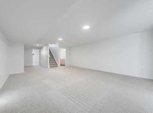 119 5 Avenue Se, High River, AB - Indoor Photo Showing Other Room