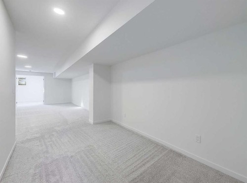 119 5 Avenue Se, High River, AB - Indoor Photo Showing Other Room