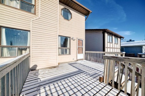 8007 Ranchview Drive Nw, Calgary, AB - Outdoor With Exterior