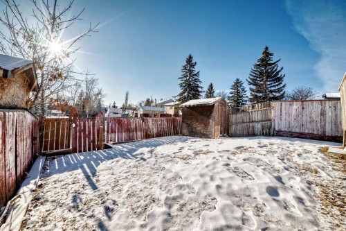 8007 Ranchview Drive Nw, Calgary, AB - Outdoor