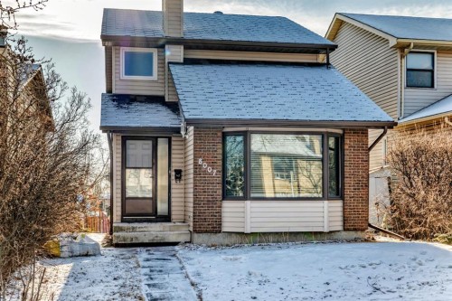 8007 Ranchview Drive Nw, Calgary, AB - Outdoor