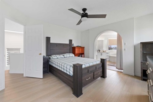 7 Country Hills Park Nw, Calgary, AB - Indoor Photo Showing Bedroom