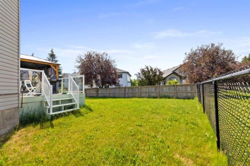 7 Country Hills Park Nw, Calgary, AB - Outdoor