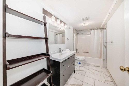 2612 Signal Hill Drive Sw, Calgary, AB 