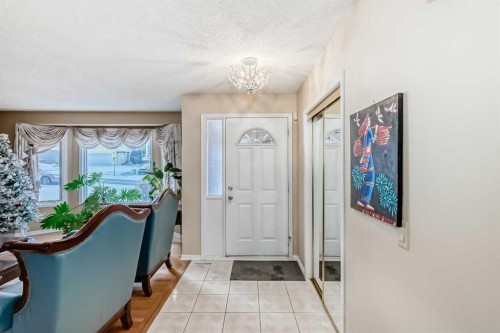 2612 Signal Hill Drive Sw, Calgary, AB 