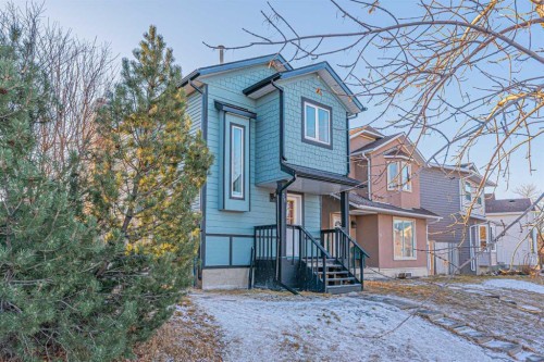 38 Martindale Drive Ne, Calgary, AB - Outdoor