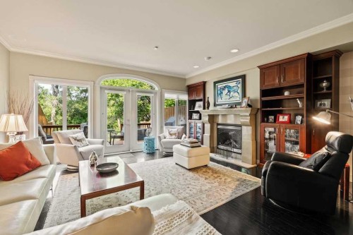 2421 Erlton Street Sw, Calgary, AB - Indoor Photo Showing Living Room With Fireplace