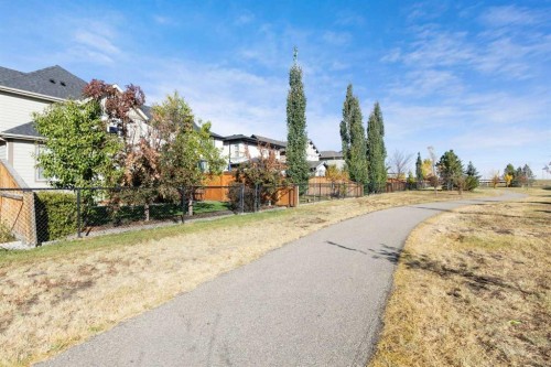 26 Marquis Heights Se, Calgary, AB - Outdoor