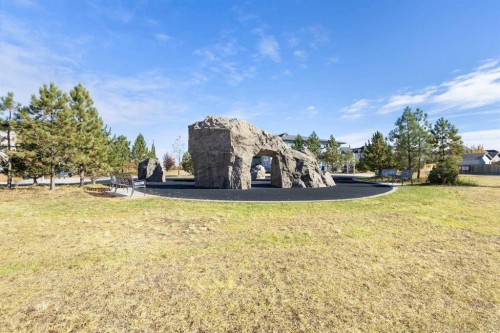 26 Marquis Heights Se, Calgary, AB - Outdoor