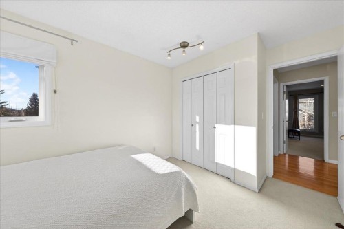 137 Woodbrook Road Sw, Calgary, AB - Indoor Photo Showing Bedroom