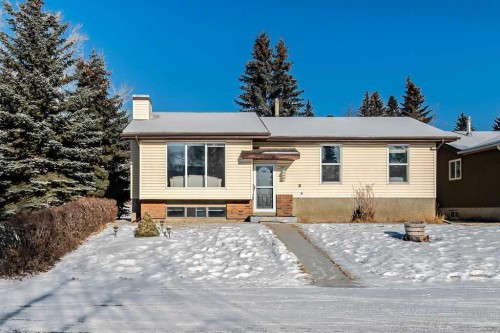 107 Lock Crescent, Okotoks, AB - Outdoor
