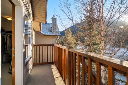 201-85 Dyrgas Gate, Canmore, AB - Outdoor