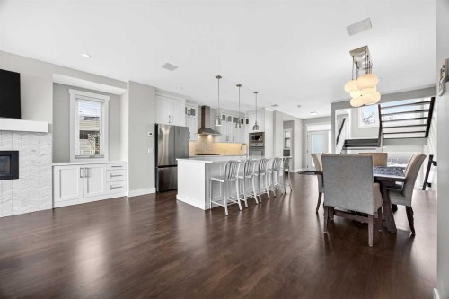 1410 21 Avenue Nw, Calgary, AB - Indoor