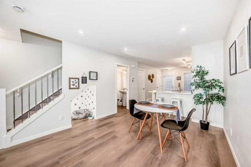 307-474 Seton Circle Se, Calgary, AB - Indoor Photo Showing Dining Room