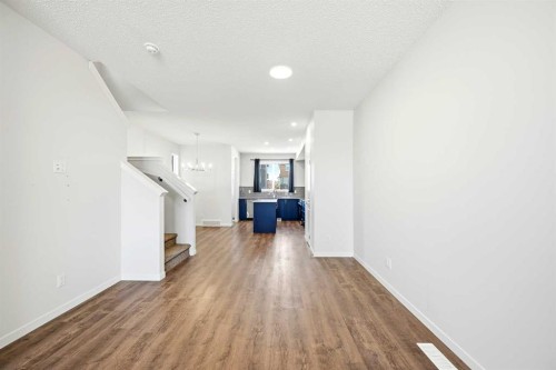 185 Edith Green Nw, Calgary, AB - Indoor Photo Showing Other Room