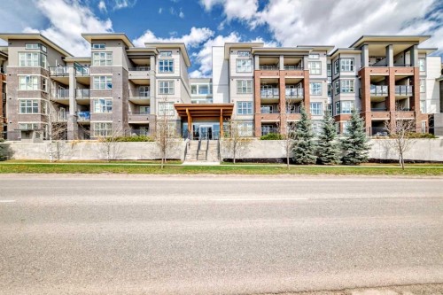 3210-95 Burma Star Road Sw, Calgary, AB - Outdoor With Balcony With Facade