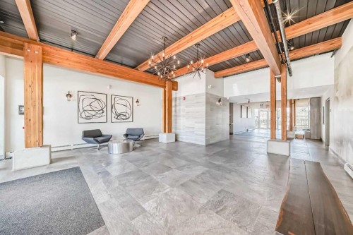 3210-95 Burma Star Road Sw, Calgary, AB - Indoor