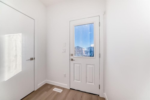 348 Cornerbrook Drive Ne, Calgary, AB 