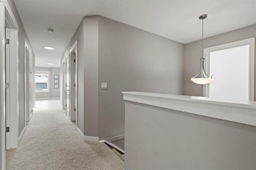 85 Mount Rae Heights, Okotoks, AB 