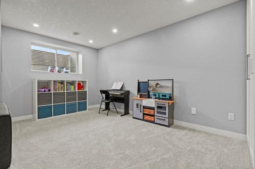 85 Mount Rae Heights, Okotoks, AB 