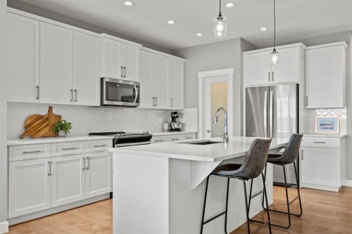 85 Mount Rae Heights, Okotoks, AB 